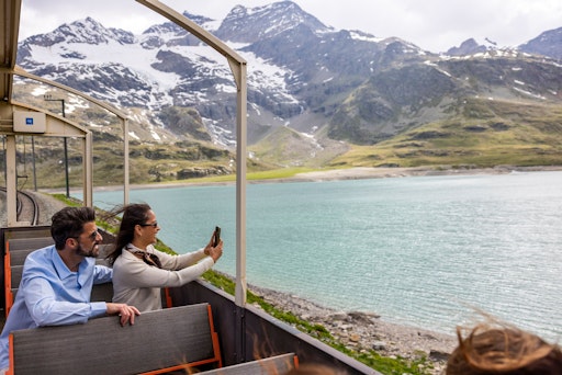 Vorschau Bild von Offener Aussichtswagen am Lago Bianca