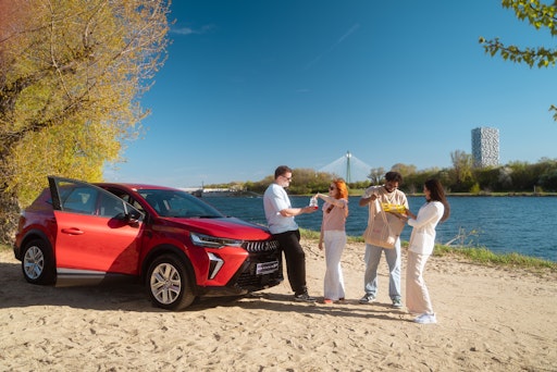 Vorschau Bild von Mitsubishi Grandis und Casali