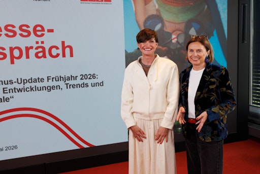 Im Rahmen eines Pressegesprächs präsentierten das
Bundesministerium für Wirtschaft, Energie und Tourismus, die
Bundessparte Tourismus und Freizeitwirtschaft der Wirtschaftskammer
Österreich (WKÖ) und die Österreich Werbung aktuelle
Marktentwicklungen und Trends für die kommenden Monate in der
Tourismusbranche.