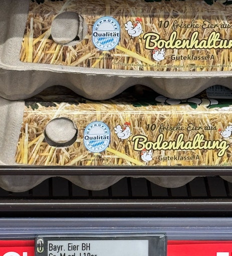 Vorschau Bild von Ein österreichischer Lebensmitteleinzelhändler listet seit Kurzem
auch Frischeier aus Bayern.