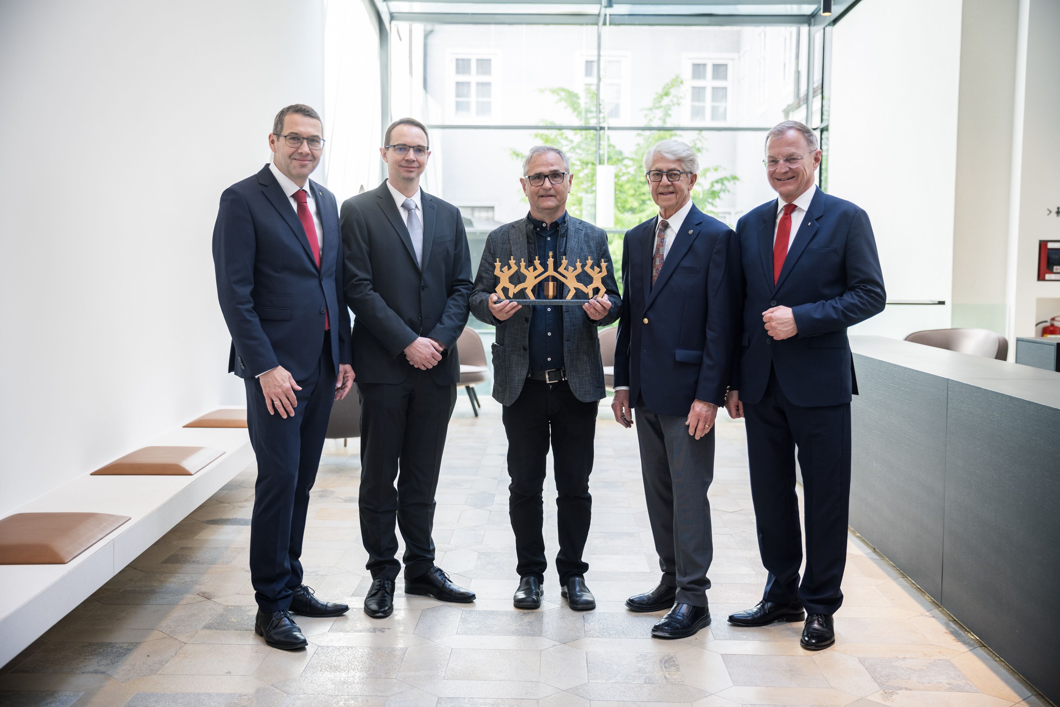Pressekonferenz LH Stelzer/Bgm. Vogl: Lernort Synagoge Steyr – Jüdische ...