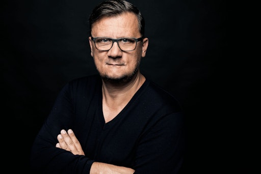 Torsten Koch ist neuer Chief Creative Talent Officer der
Constantin Film // Weiterer Text über ots und
www.presseportal.de/nr/12946 / Die Verwendung dieses Bildes für
redaktionelle Zwecke ist unter Beachtung aller mitgeteilten
Nutzungsbedingungen zulässig und dann auch honorarfrei.
Veröffentlichung ausschließlich mit Bildrechte-Hinweis.