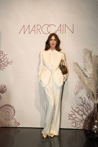 Vorschau Bild von Die spanische Schauspielerin Paz Vega in einem Look von Marc Cain
// Weiterer Text über ots und www.presseportal.de/nr/104492 / Die
Verwendung dieses Bildes für redaktionelle Zwecke ist unter
Beachtung aller mitgeteilten Nutzungsbedingungen zulässig und dann
auch honorarfrei. Veröffentlichung ausschließlich mit
Bildrechte-Hinweis.
