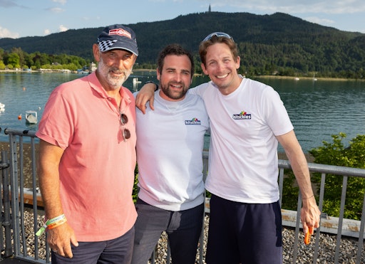 Tennis-Legende Thomas Muster, Lukas Steiner-Bauer (hitschies
Country Manager Österreich), Philip Hitschler-Becker (CEO hitschier
International)