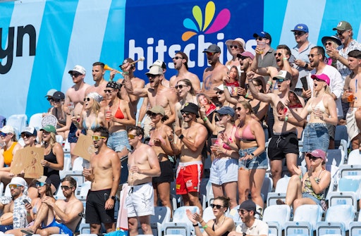 Vorschau Bild von Bei Traumwetter feierten tausende Fans beim hitschies Masters.