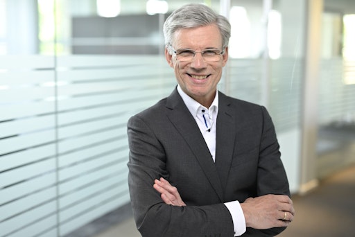Achim Bosch, Chief Executive Officer of Deutsche Rück Group //
Weiterer Text über ots und www.presseportal.de/nr/117784 / Die
Verwendung dieses Bildes für redaktionelle Zwecke ist unter
Beachtung aller mitgeteilten Nutzungsbedingungen zulässig und dann
auch honorarfrei. Veröffentlichung ausschließlich mit
Bildrechte-Hinweis.