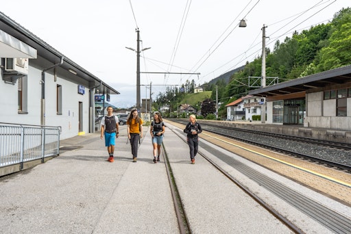 Vorschau Bild von Um eine realistische Alternative zu sein, muss die Bahn mit
vollem Einsatz aller beteiligten Länder ausgebaut werden