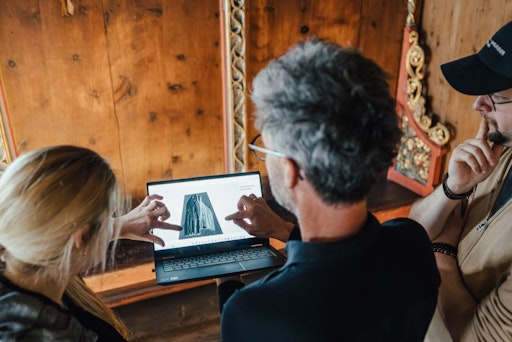 Vorschau Bild von Erstabstimmung mit der Restauratorin des digitalen Inlays
