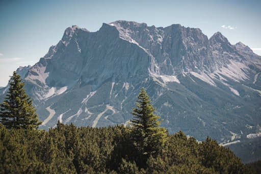  Der Alps Future Award prämiert erstmals zukunftsweisende Projekte
im Alpenraum.