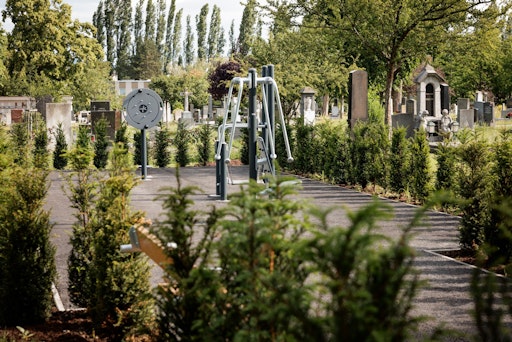 Silent Fit, Friedhof Meidling
