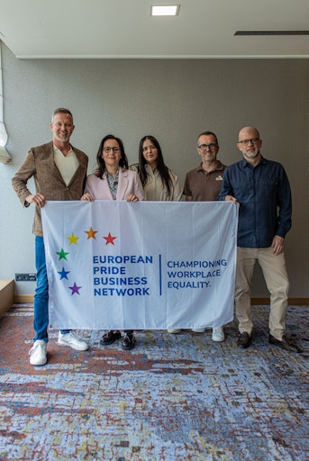 Vorstand des European Pride Business Network nach der Wahl im Mai
2026