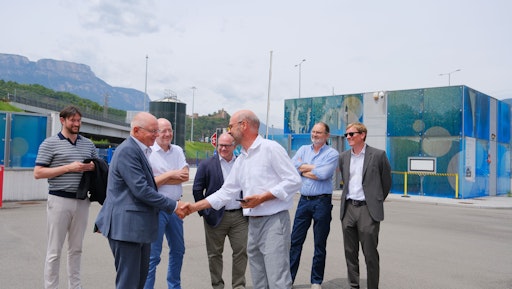 Vorschau Bild von 10 Jahre später am selben Korridor: Besuch des
Wasserstoffzentrums IIT Hydrogen in Bozen. Die Pressefahrt am 16.
Juni 2026 folgt derselben Route wie die Eröffnungsfahrt des Green
Energy Center Europe exakt 10 Jahre zuvor am 16. Juni 2016 entlang
des Brennerkorridors.