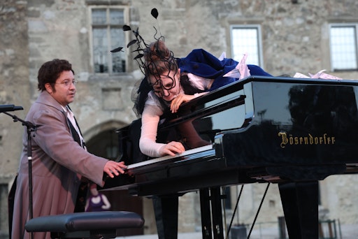  Stephan Bieker und Clara Frühstück