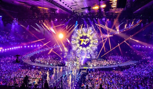 Die Atmosphäre des ESC-Finales 2026 in der Wiener Stadthalle
wurde durch einen von ORF und Big Blue Marble bereitgestellten
Public-Viewing-Livestream in ganz Österreich erlebbar