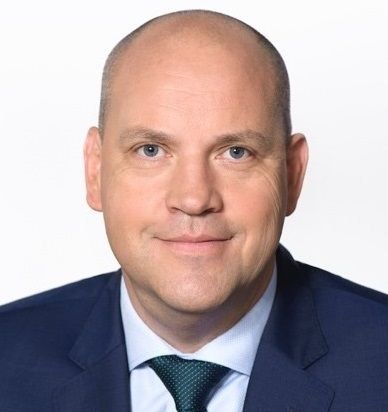 Markus Ott beendet seine Tätigkeit als Politischer Direktor bei
UNOS.
