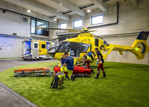 Vorschau Bild von Einzigartig in Europa: Die ADAC HEMS Academy. Dort werden
verschiedenste Einsatzszenarien unter einem Dach simuliert. //
Weiterer Text über ots und www.presseportal.de/nr/122834 / Die
Verwendung dieses Bildes für redaktionelle Zwecke ist unter
Beachtung aller mitgeteilten Nutzungsbedingungen zulässig und dann
auch honorarfrei. Veröffentlichung ausschließlich mit
Bildrechte-Hinweis.