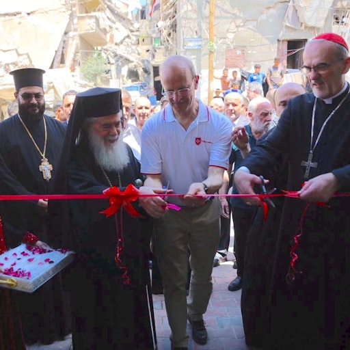 Der Lateinische Patriarch von Jerusalem, Pierbattista Kardinal
Pizzaballa, eröffnete die Klinik der Malteser in Gaza-Stadt mit dem
Gesundheits- und Sozialminister des Malteserordens, Dr. Josef D.
Blotz, am 22. Juni 2026.