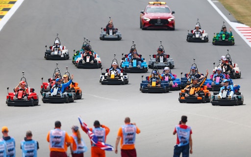 NORTHAMPTON, ENGLAND - JULY 05: THe F1 drivers in Lego Minicars
on the drivers parade prior to the F1 Grand Prix of Great Britain at
Silverstone Circuit on July 05, 2026 in Northampton, England. (Photo
by Clive Rose/Getty Images) // Weiterer Text über ots und
www.presseportal.de/nr/65052 / Die Verwendung dieses Bildes für
redaktionelle Zwecke ist unter Beachtung aller mitgeteilten
Nutzungsbedingungen zulässig und dann auch honorarfrei.
Veröffentlichung ausschließlich mit Bildrechte-Hinweis.