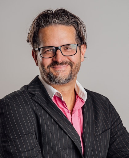 xoffi-Gründer Thomas Fleißner bringt mit xoffi eine
DSGVO-konforme KI-Business-Plattform für kleine und mittlere
Unternehmen (KMU) auf den Markt. Zum Start werden 100
Pionierbetriebe gesucht. Foto honorarfrei zur redaktionellen
Verwendung.