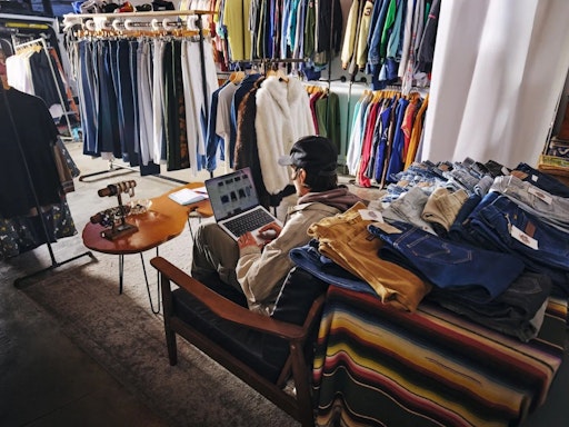 eBay veröffentlicht Bericht um zeitgemäße Zollregeln für den
wachsenden Secondhand-Handel zu fordern