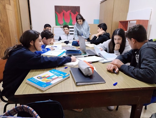 Bei den Jugend Eine Welt-Projektpartnerinnen in Beirut erhalten
benachteiligte Kinder die Möglichkeit, in einer sicheren Umgebung zu
lernen.
