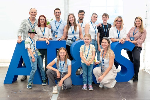 Vorschau Bild von Sehen, wo die Angehörigen arbeiten: Die Family Days von AT&S
waren ein großer Erfolg.