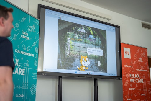 Von 27. bis 31. Juli 2026 fand der Coding4Kids Kurs am NTS
Standort in Innsbruck statt.