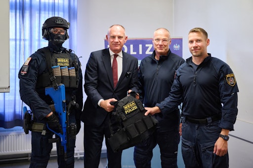 Vorschau Bild von Die Ausrüstungsoffensive bei Österreichs Spezial- und
Sondereinheiten geht weiter.
