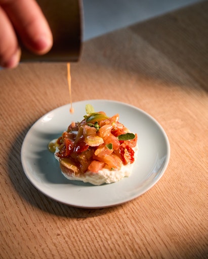 Vorschau Bild von Im Mittelpunkt des Restaurants von sophie7 stehen saisonale
vegetarische und vegane Gerichte, während ausgewählte Fisch- und
Fleischgerichte das Angebot abrunden.