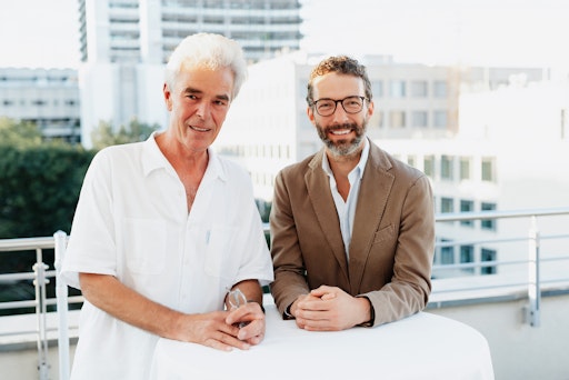 Vorschau Bild von Univ.-Prof. Dr. Fritz Nagele (li.) und sein Nachfolger als Primar
der Abteilung für Gynäkologie & Goldenes Kreuz Assoc. Prof. Dr.
Heinrich Husslein (re.)