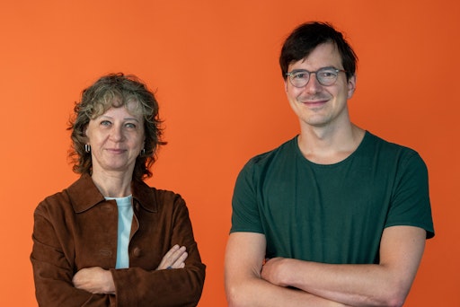 Annette Meinke (62), bisher Redaktionsleiterin Ratgeber, hat im
August die neu geschaffene übergeordnete Leitung Ratgeber und Grafik
bei der dpa-infocom GmbH übernommen. Tom Nebe (37) übernimmt zum 1.
September die Redaktionsleitung Ratgeber. // Weiterer Text über ots
und www.presseportal.de/nr/8218 / Die Verwendung dieses Bildes für
redaktionelle Zwecke ist unter Beachtung aller mitgeteilten
Nutzungsbedingungen zulässig und dann auch honorarfrei.
Veröffentlichung ausschließlich mit Bildrechte-Hinweis.