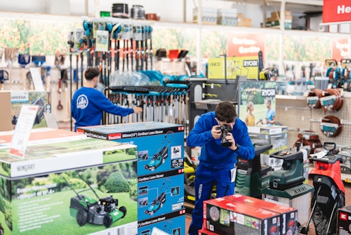Vorschau Bild von Auch die Rasenmäher in der Gartenabteilung starten bei 1 Euro
Netto-Rufpreis