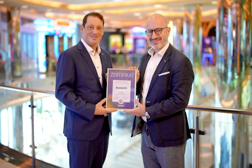 Übergabe des Superbrands-Siegels im NOVOMATIC Headquarter