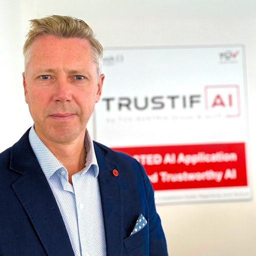 Mit Michael Weberberger gewinnt TRUSTIFAI einen erfahrenen
Experten für digitale Transformation, KI-Innovation und
Plattformgeschäftsmodelle. Gemeinsam mit führenden
Forschungspartnern stärkt das Unternehmen seine Position als
unabhängiger Dienstleister für vertrauenswürdige, sichere und
regulatorisch konforme Künstliche Intelligenz. | trustifai.at
