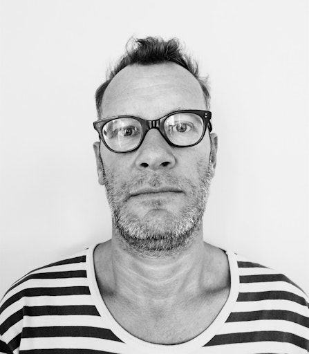 Tex Rubinowitz in Schwarz-Weiß