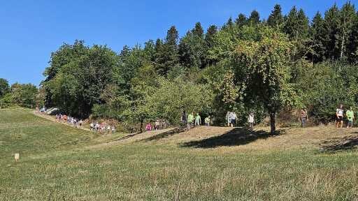 Gelungener Auftakt der Veranstaltungsreihe „Wandern verbindet" bei der Dinkel-Draufgänger-Tour am 6. September in Bad Kreuzen.