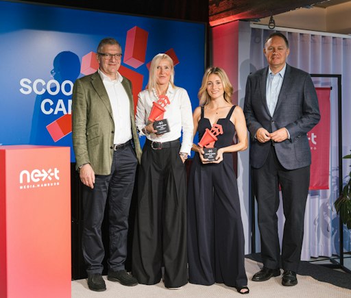 Verleihung der scoop Awards auf dem scoopcamp 2026 in Hamburg:
Egbert Rühl, Geschäftsführer der Hamburg Kreativ Gesellschaft,
Andrea Wasmuth, scoop Award-Gewinnerin "Transformative Managerin",
Amelie Marie Weber , scoop Award-Gewinnerin "Innovativer Content",
Dr. Carsten Brosda, Senator für Kultur und Medien der Freien und
Hansestadt Hamburg (v.l.n.r.). // Weiterer Text über ots und
www.presseportal.de/nr/8218 / Die Verwendung dieses Bildes für
redaktionelle Zwecke ist unter Beachtung aller mitgeteilten
Nutzungsbedingungen zulässig und dann auch honorarfrei.
Veröffentlichung ausschließlich mit Bildrechte-Hinweis.