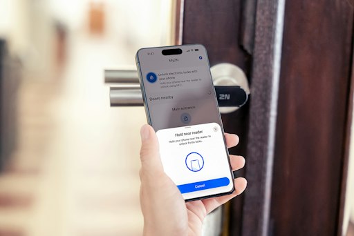 My2N-App unterstützt jetzt auch elektronische 2N Fortis-Schlösser
// Weiterer Text über ots und www.presseportal.de/nr/146243 / Die
Verwendung dieses Bildes für redaktionelle Zwecke ist unter
Beachtung aller mitgeteilten Nutzungsbedingungen zulässig und dann
auch honorarfrei. Veröffentlichung ausschließlich mit
Bildrechte-Hinweis.