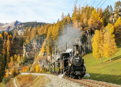Dampfzug Heidi unterwegs im Albulatal