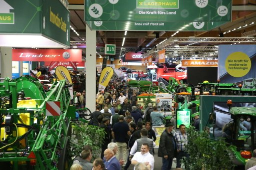Von 25. bis 28. November wird Wels mit rund 410 Ausstellern, allen führenden Marken sowie einem umfangreichen Bildungs-, Beratungs- und Praxisprogramm zum zentralen Treffpunkt der österreichischen Land- und Forstwirtschaft.