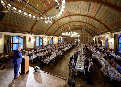 Vorschau Bild von Eröffnungsfeier des AirMed World Congress 2026 im Münchener
Hofbräuhaus vor Fachleuten aus 40 Ländern. / Klaus Wolf // Weiterer
Text über ots und www.presseportal.de/nr/122834 / Die Verwendung
dieses Bildes für redaktionelle Zwecke ist unter Beachtung aller
mitgeteilten Nutzungsbedingungen zulässig und dann auch honorarfrei.
Veröffentlichung ausschließlich mit Bildrechte-Hinweis.