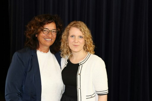 v.l.n.r.: Renate Hlauschek, MSc, Mitbegründerin und Geschäftsführende Vorsitzende MOKI NÖ - Mobile Kinderkrankenpflege; Petra Kozisnik, BSc, Geschäftsführerin Landesverband Hospiz Niederösterreich