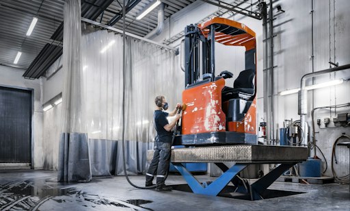 Circular Economy als Geschäftsmodell: Refurbishment verlängert
Produktlebenszyklen und verbindet Nachhaltigkeit mit
wirtschaftlichem Mehrwert.
