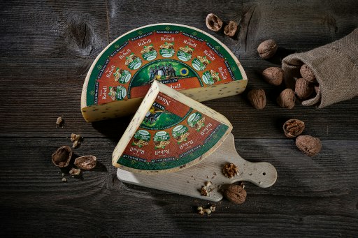 Wieder in die Käsetheke zurückgekehrt: Der Nuss Rebell – ein Bukett aus Walnuss, Lebkuchen und Vanille