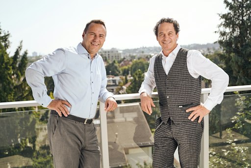 Die zwei Gründer von den COOEE alpin Hotels: Thomas Schmid und
Rainer Schönfelder