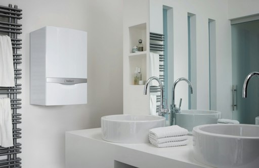 Professionelle Installation, Wartung und Reparatur von Vaillant
Thermen im Badezimmer. RND Installationstechnik – Ihr Fachbetrieb
für zuverlässige Heiztechnik in Wien & NÖ.