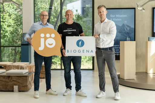 BIOGENA wird Teil des jö Bonus Clubs: jö Geschäftsführer Nikolai
Scheurecker, Stefan Klinglmair, COO von BIOGENA, und jö
Geschäftsführer Alexander Merklein.