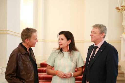 v.l.n.r. Gudrun Blohberger, Barbara Glück und Jochen Wollner