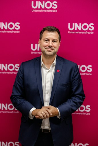 Michael Bernhard wurde als UNOS Bundessprecher mit knapp 94%
wiedergewählt.