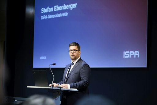 Unter dem Titel „Innovation Society – Wie unsere Gesellschaft
Innovation fördern und mit ihr umgehen kann“ lud die ISPA am 1.
Oktober 2026 Vertreter:innen aus Politik, Verwaltung,
Zivilgesellschaft und der Internetbranche ins Tech Gate Vienna ein.